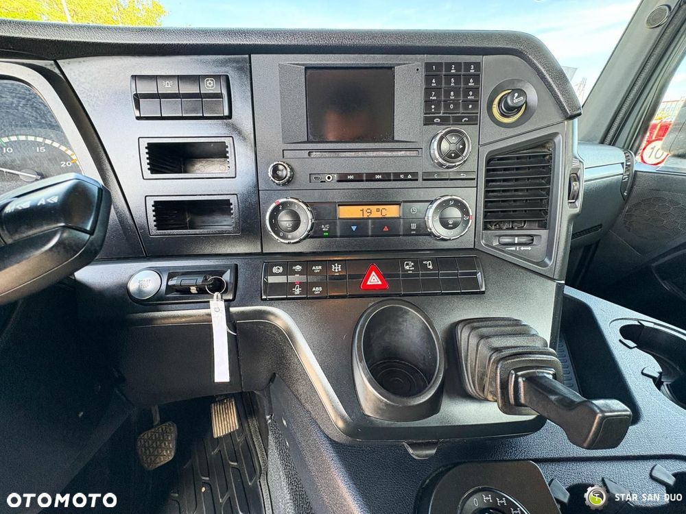 Mercedes-Benz AROCS 3345 6x6 HMF 3220 K hds Żuraw wywrotka - 17