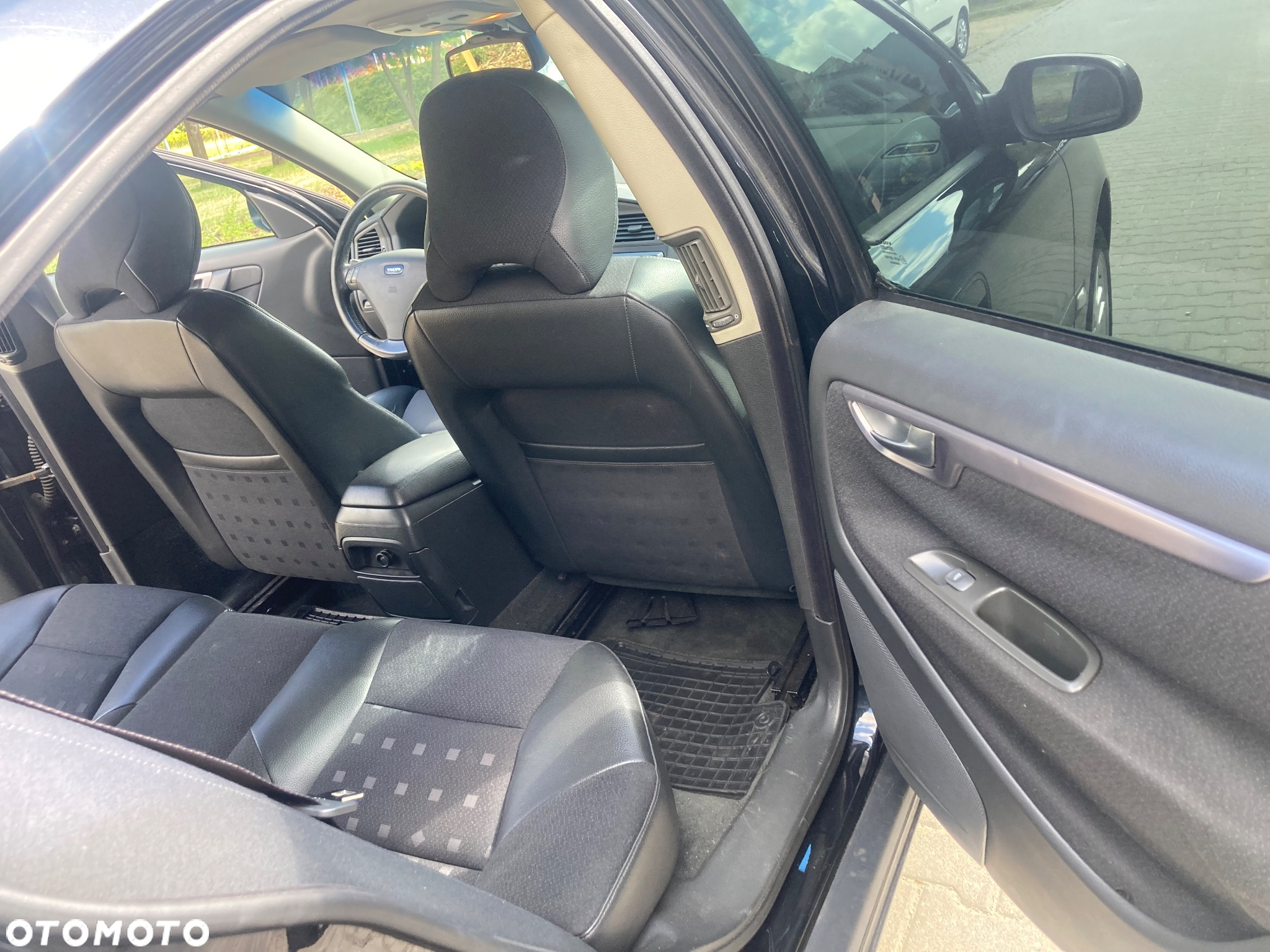 Volvo S60 - 21