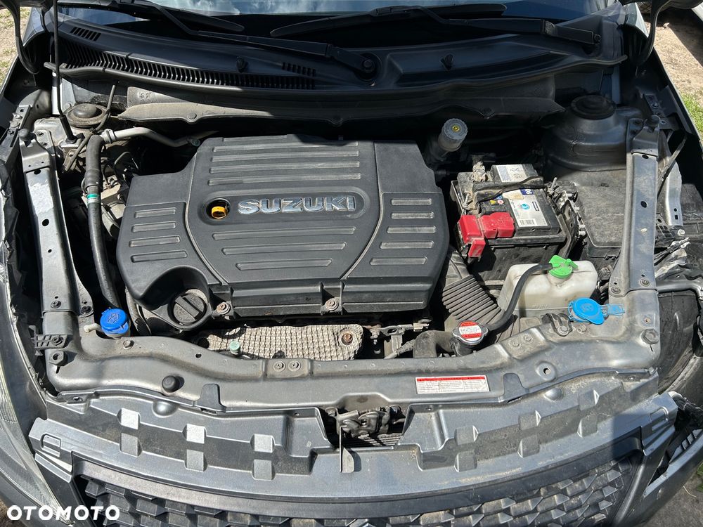 Suzuki Swift - 12