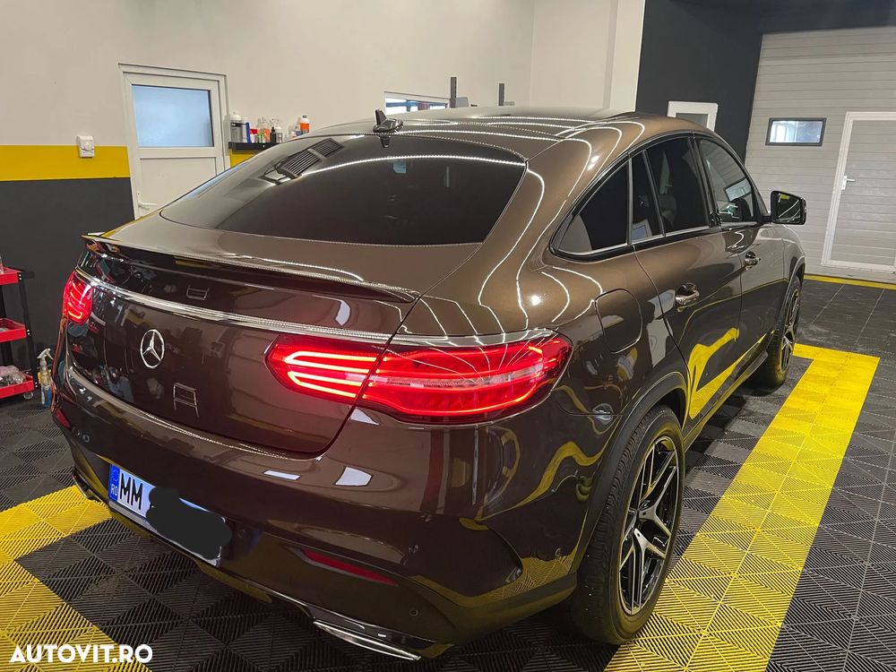 Mercedes-Benz GLE 350 d 4MATIC - 3
