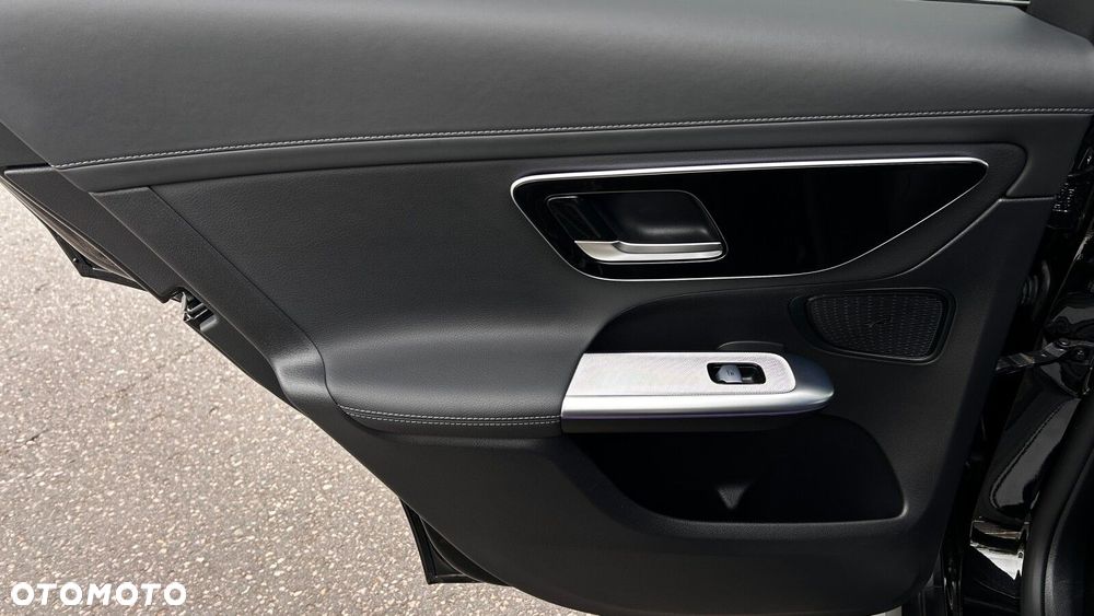 Mercedes-Benz GLC 200 mHEV 4-Matic AMG Line - 28
