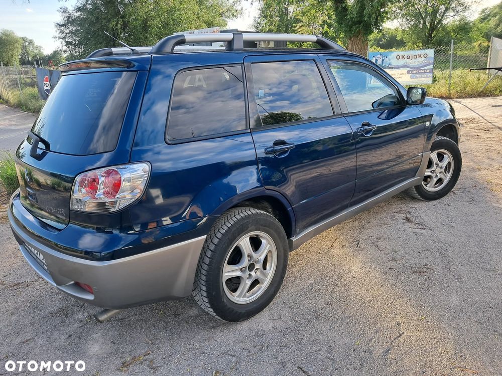 Mitsubishi Outlander 2.0 Comfort 4WD - 5