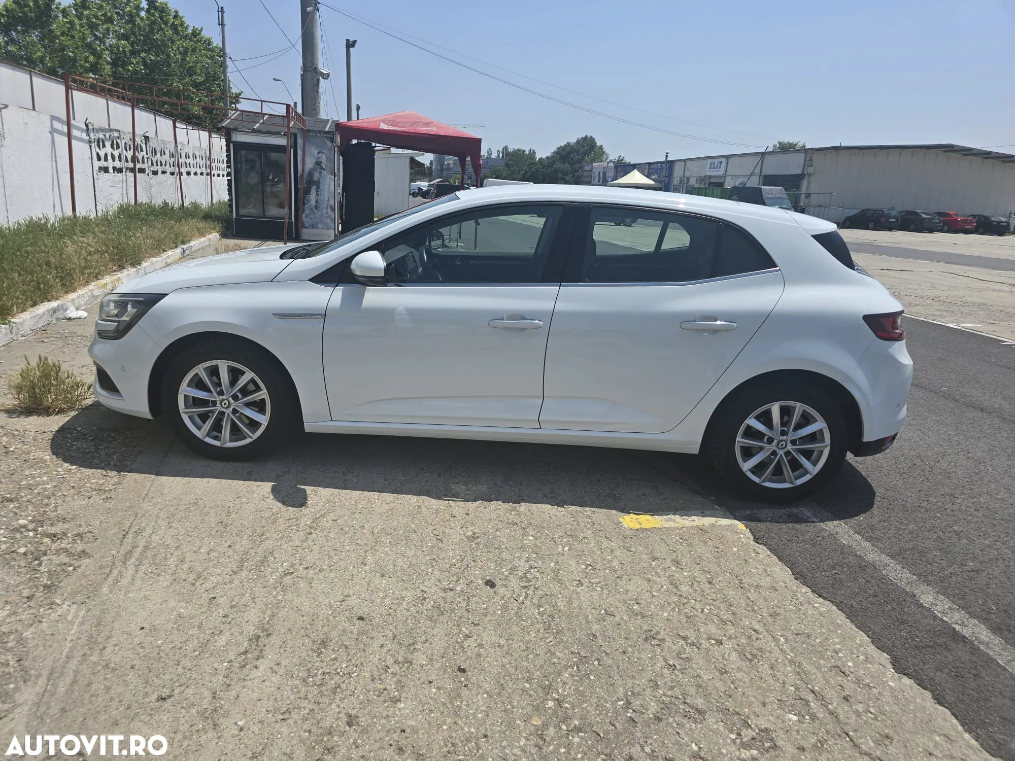 Renault Megane ENERGY TCe 130 INTENS - 36