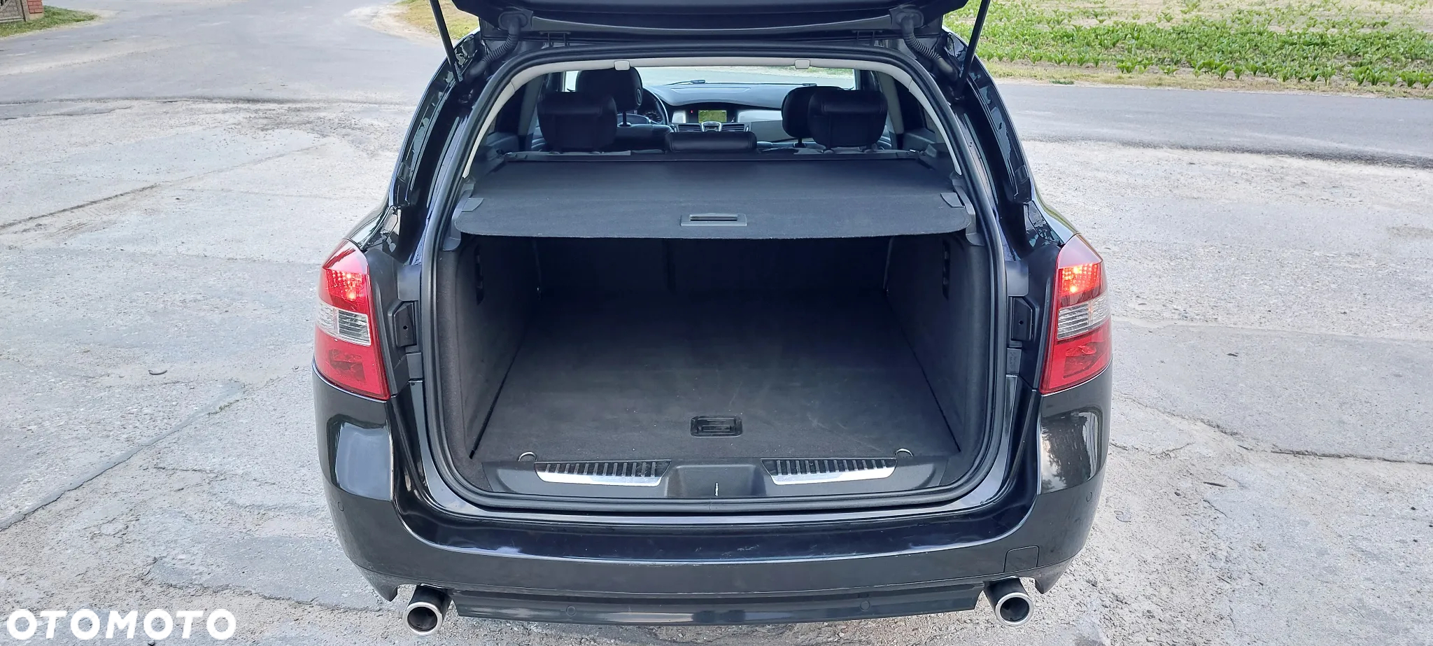 Renault Laguna Grandtour dCi 175 FAP GT - 11