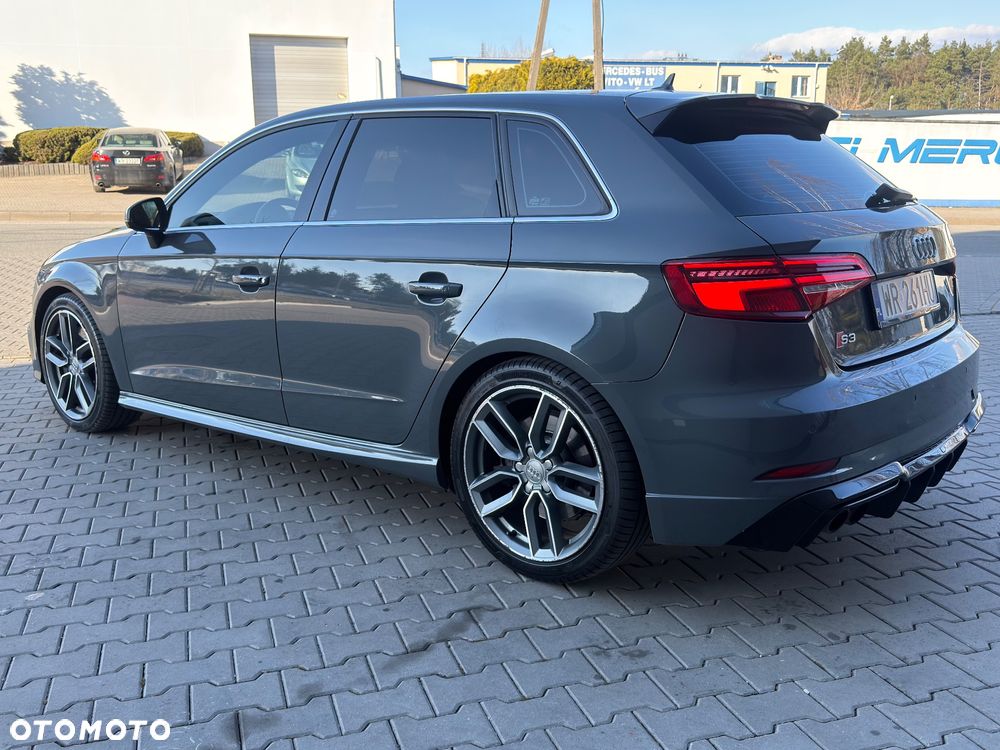 Audi S3 Sportback ver-s-tronic - 12