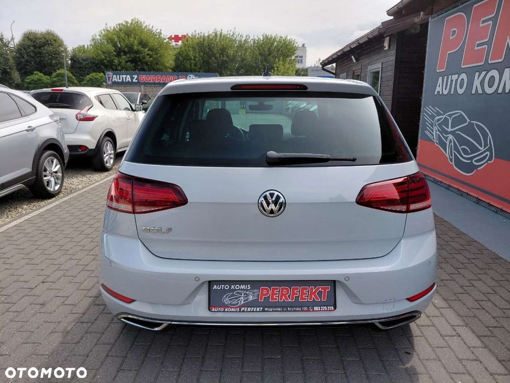 Volkswagen Golf - 7