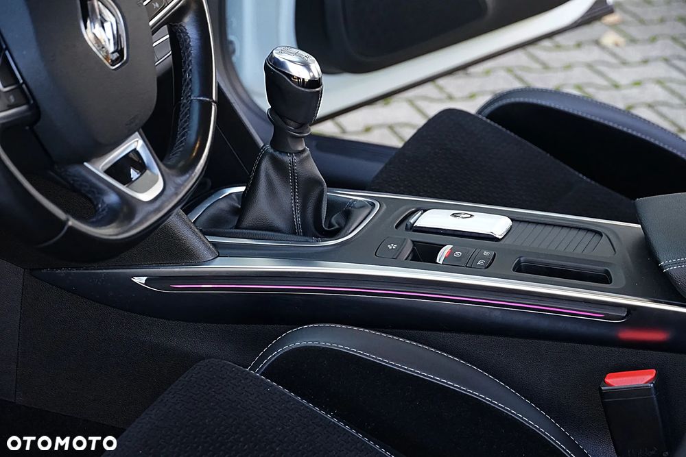 Renault Megane 1.3 TCe FAP Intens - 32