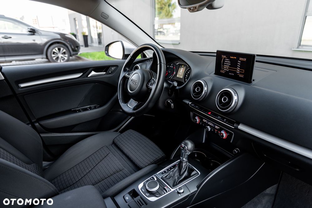 Audi A3 Sportback - 25