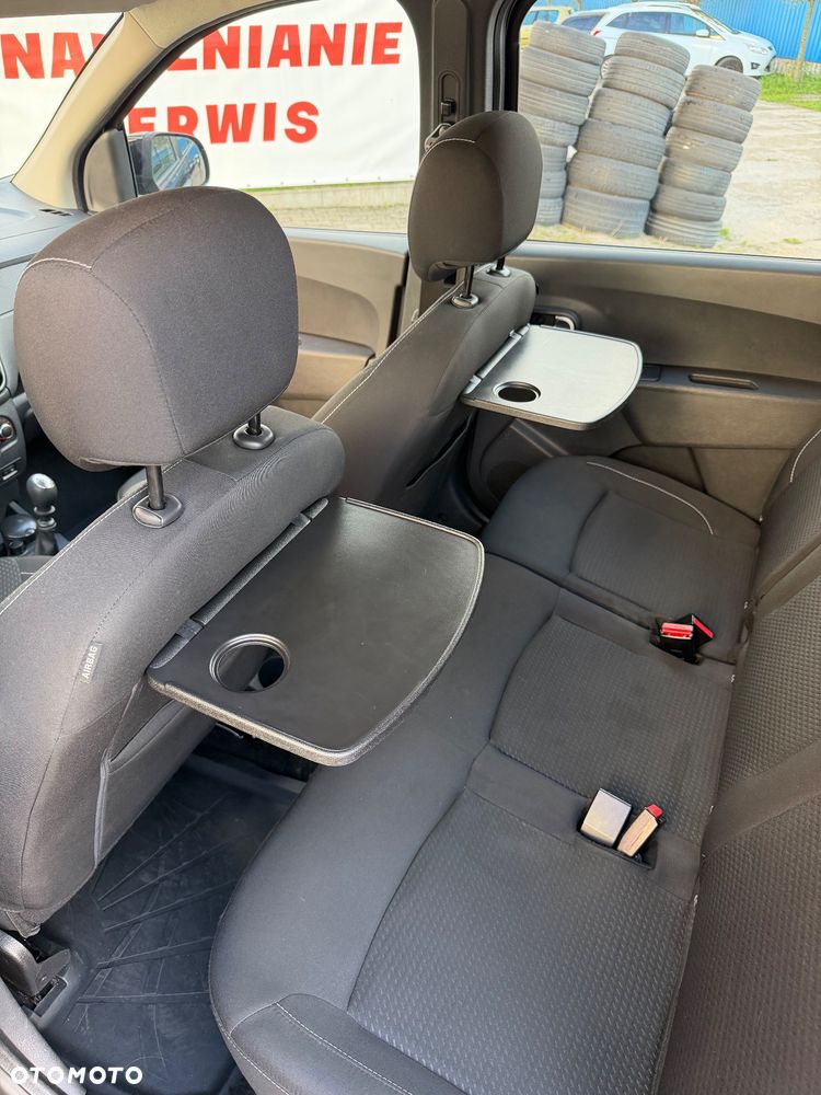 Dacia Lodgy 1.5 Blue dCi Laureate S&S EU6d - 19