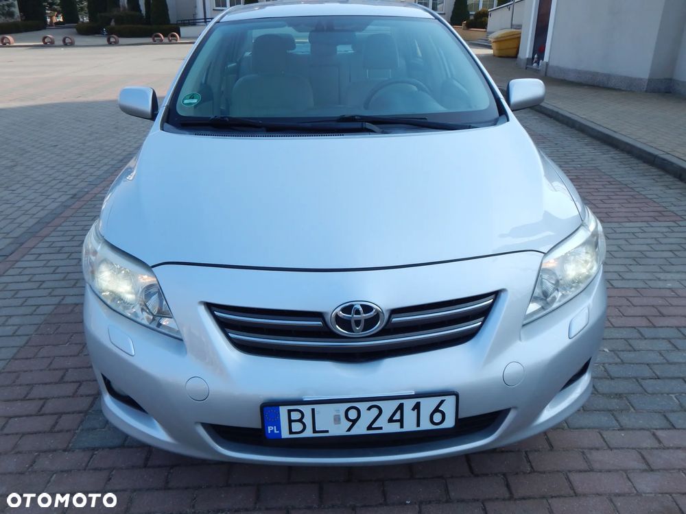 Toyota Corolla 1.6 Premium - 18