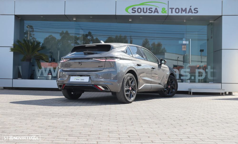 DS DS4 4 1.2 PureTech Performance Line EAT8 - 4