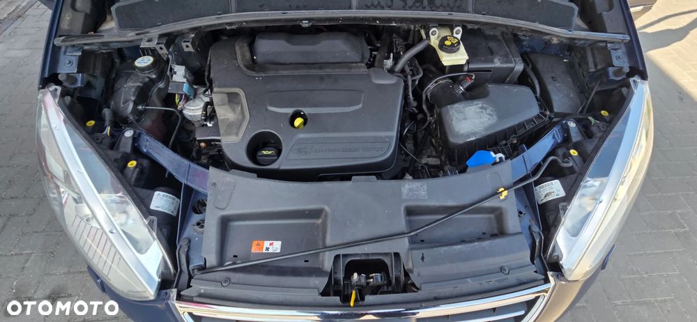 Ford Galaxy 2.0 TDCi Ghia - 36