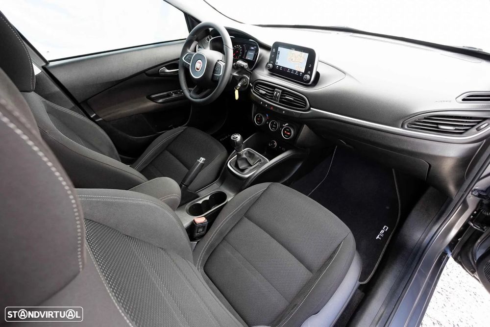 Fiat Tipo Station Wagon 1.3 M-Jet Lounge J17 - 38