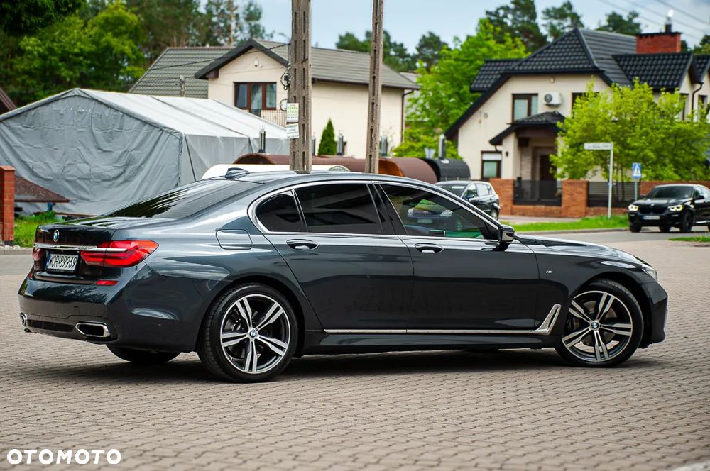 BMW Seria 7 730d xDrive - 16