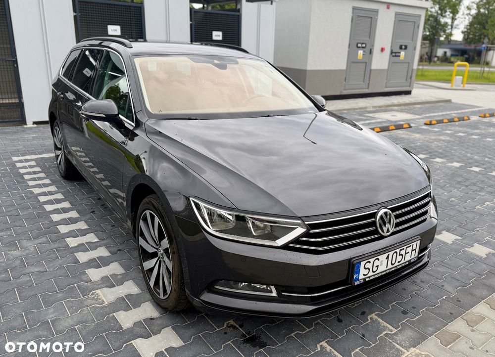 Volkswagen Passat 2.0 TDI SCR Highline DSG - 1