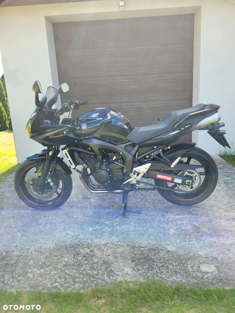 Yamaha FZ6 - 3
