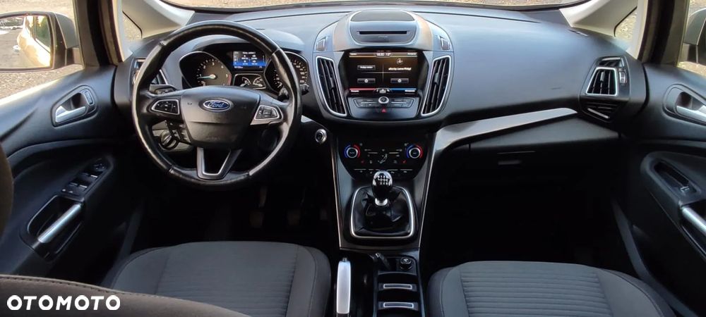 Ford C-MAX 2.0 TDCi Start-Stop-System Titanium - 26