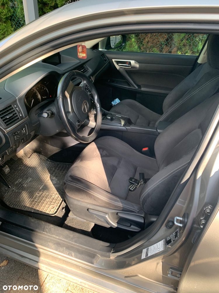 Lexus CT 200h Elegance - 4