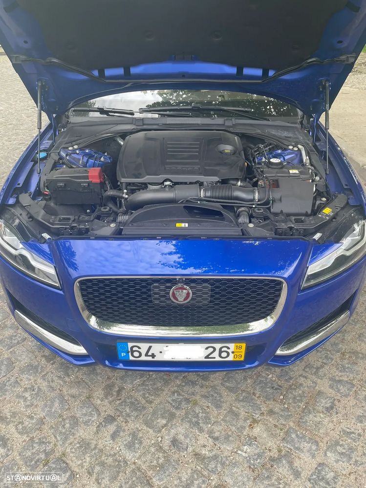 Jaguar XF - 7