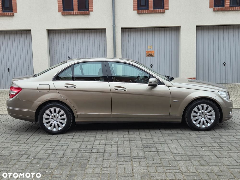Mercedes-Benz Klasa C 250 CDI DPF BlueEFFICIENCY - 2