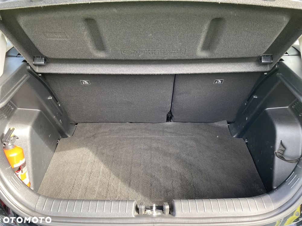 Hyundai i20 1.2 Modern - 17
