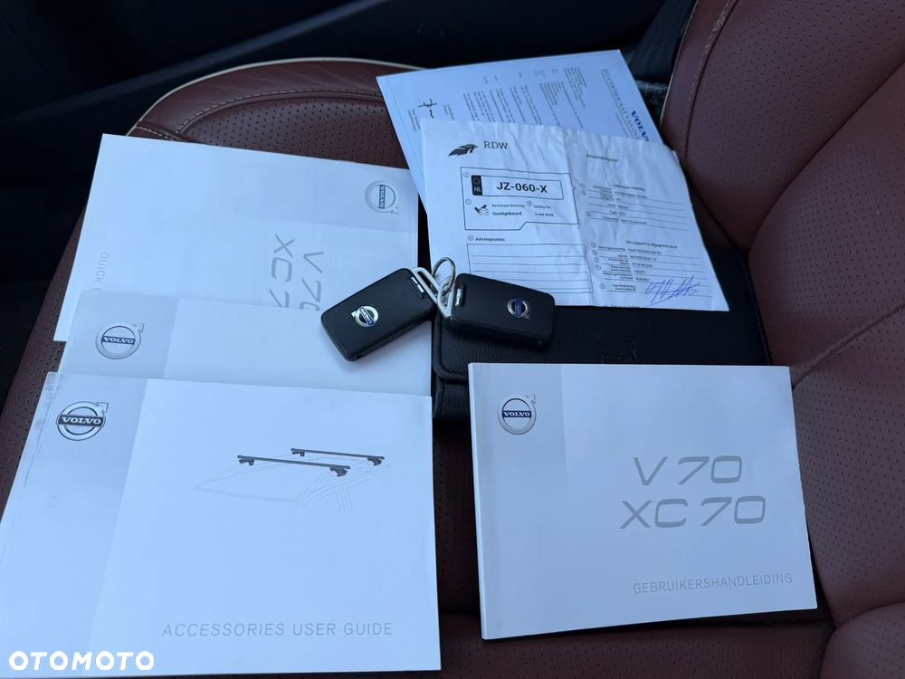 Volvo V70 D4 Geartronic Summum - 38