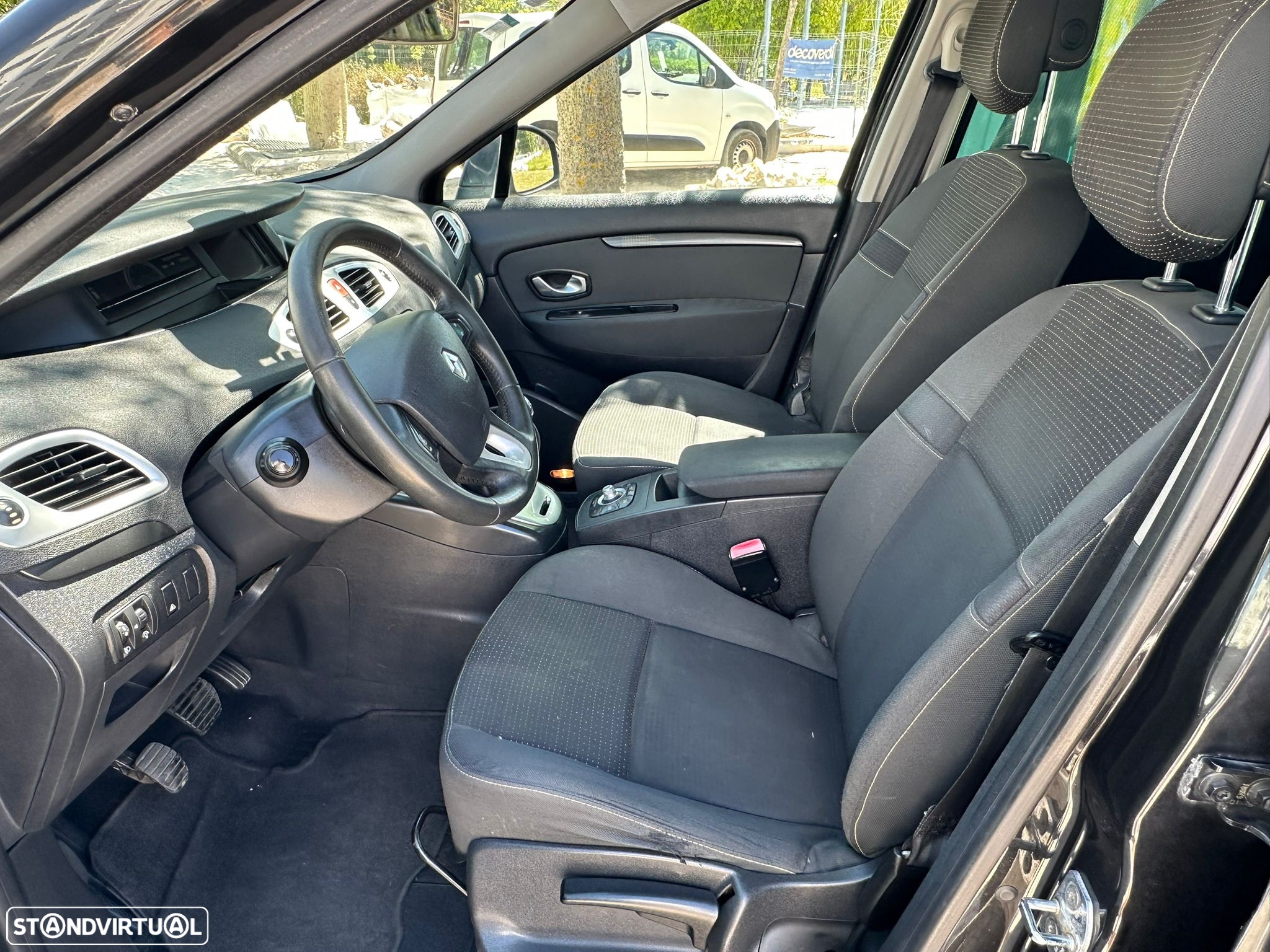 Renault Scénic 1.5 dCi Dynamique S - 24