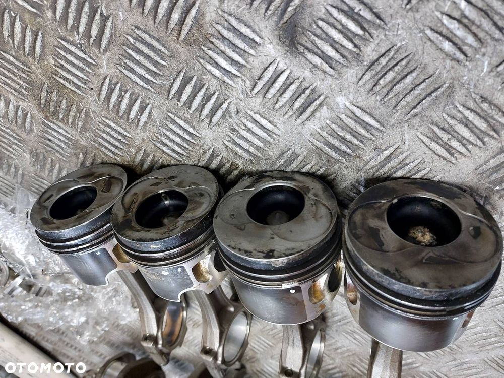 WAŁ KORBOWY + TŁOKI KORBOWODY KOMPLET VOLKSWAGEN GOLF V 1.9 TDI BLS - 4