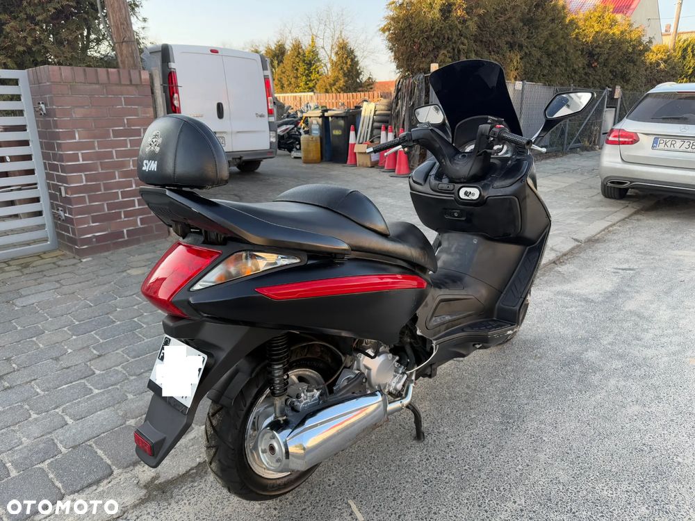 SYM GTS - 4