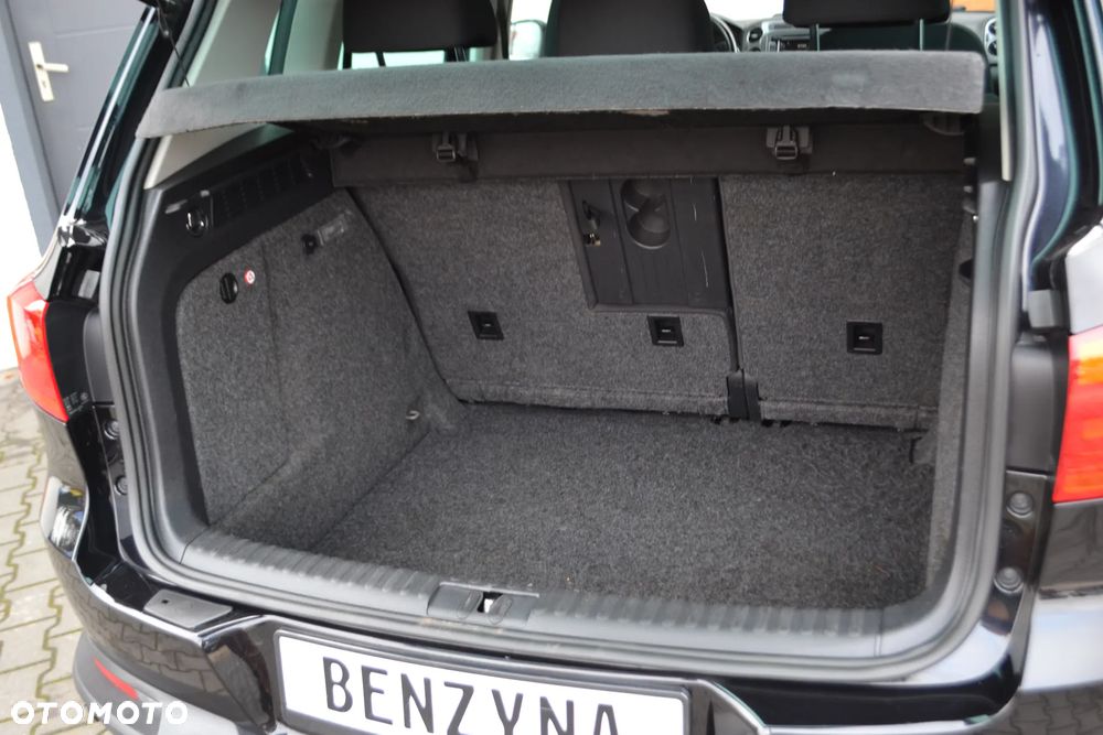 Volkswagen Tiguan - 13