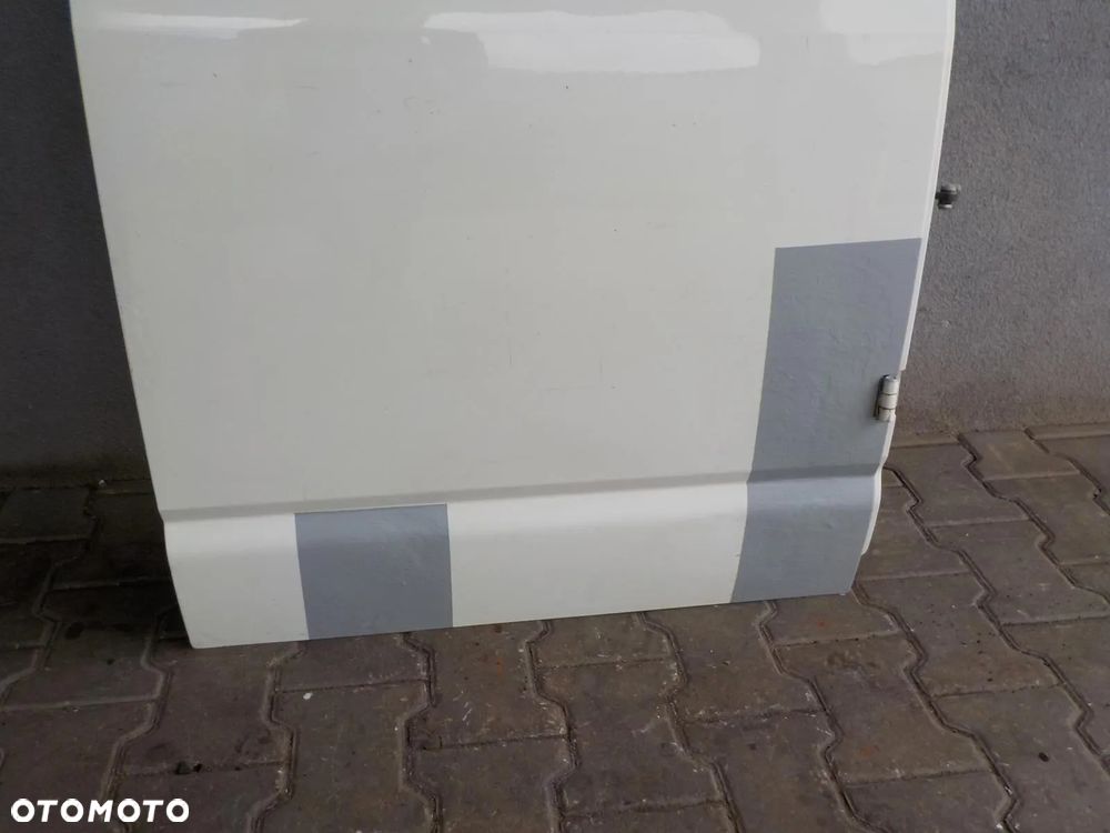 VW T5 T6 DOKA DUBELKABINA DRZWI TYŁ TYLNE PRAWE KOMPLETNE - 2