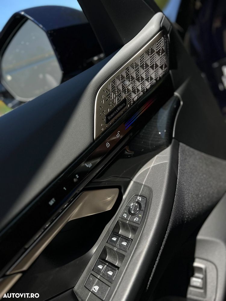 BMW Seria 5 520d xDrive AT MHEV - 26