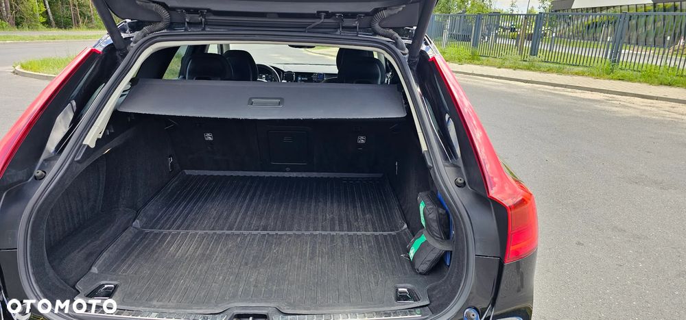 Volvo V90 D4 Momentum - 13