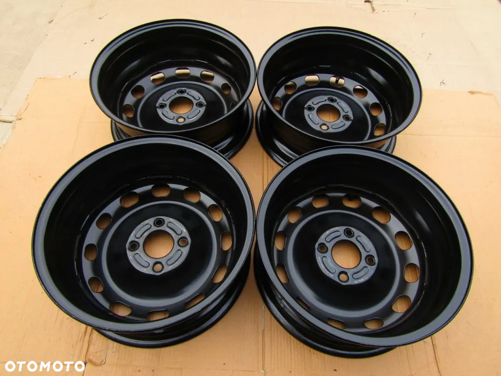 Felgi 15 Ford EcoSport B-MAX KA + Plus Fiesta Fusion Focus MK7 MK8 + TPMS - 18