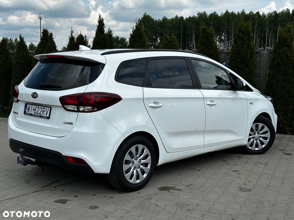 Kia Carens 1.7 CRDi 115 Dream-Team Edition - 13