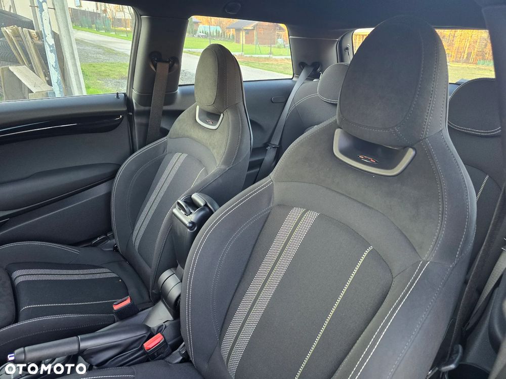 MINI ONE John Cooper Works Trim - 19