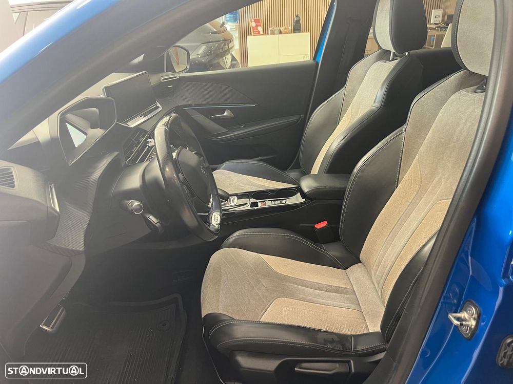 Peugeot e-208 50 kWh GT Line - 12