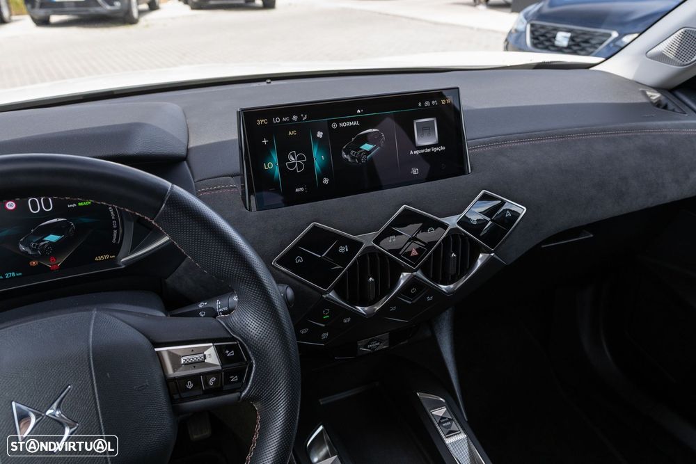 DS DS3 E-Tense Performance Line + - 18