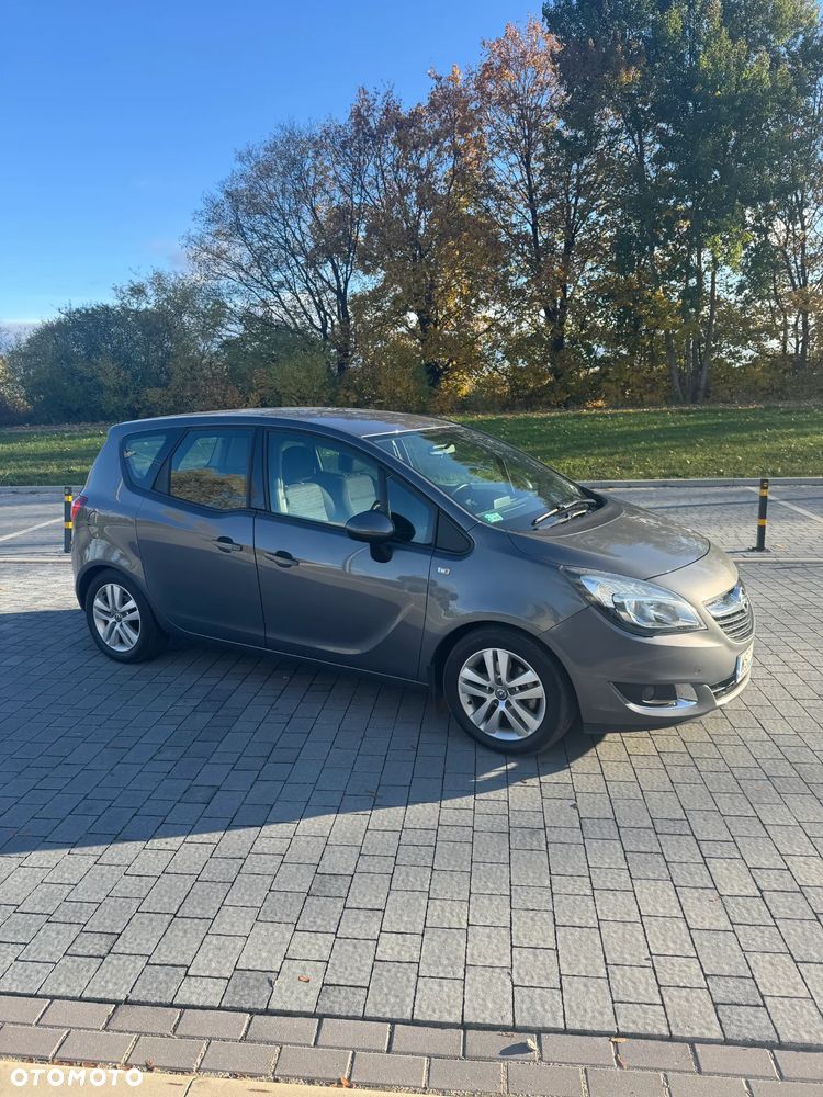 Opel Meriva - 8