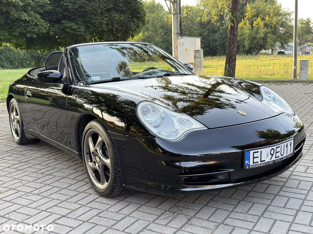 Porsche 911 Carrera - 21