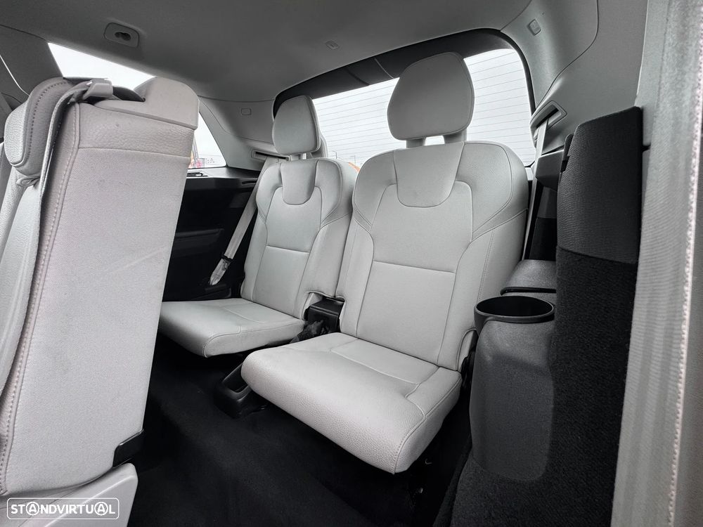 Volvo XC 90 2.0 T8 PHEV Momentum AWD - 19