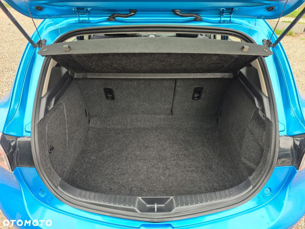 Mazda 3 2.0 Active Plus - 32