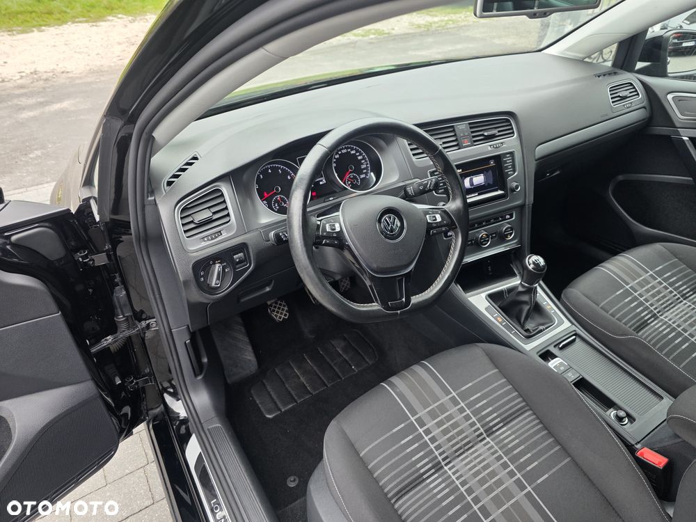 Volkswagen Golf 1.2 TSI BlueMotion Technology Lounge - 10