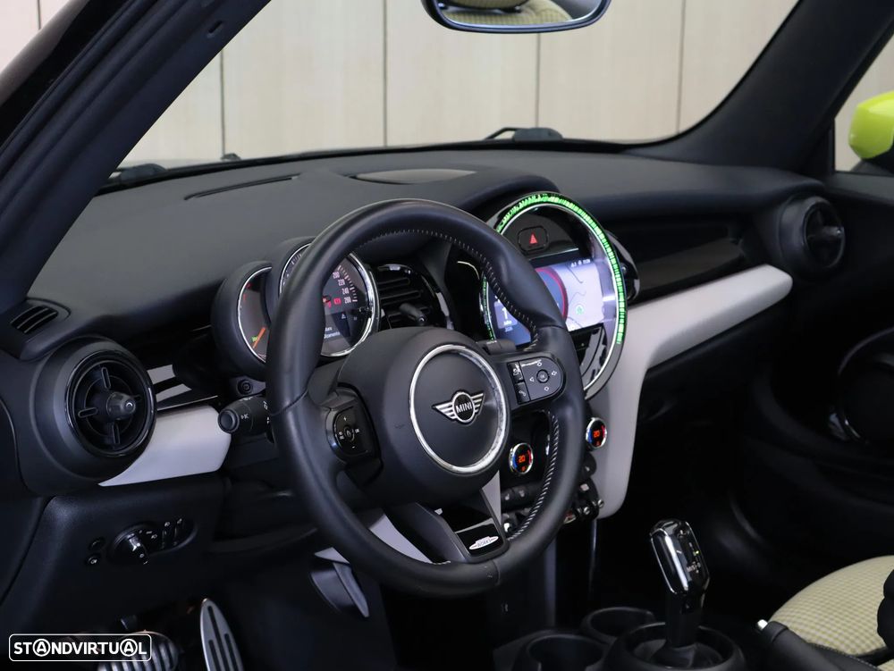 MINI Cabrio Cooper Aut. JCW - 20