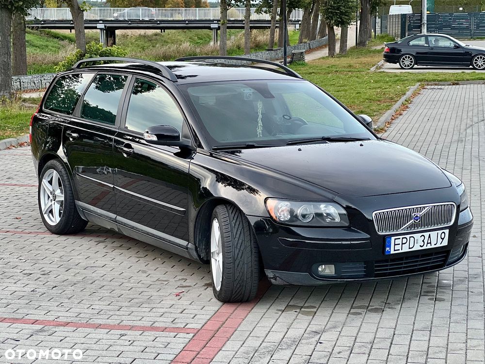Volvo V50 - 1