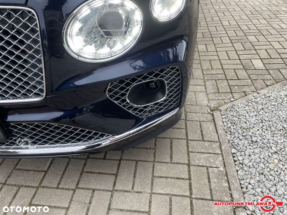 Bentley Bentayga - 24