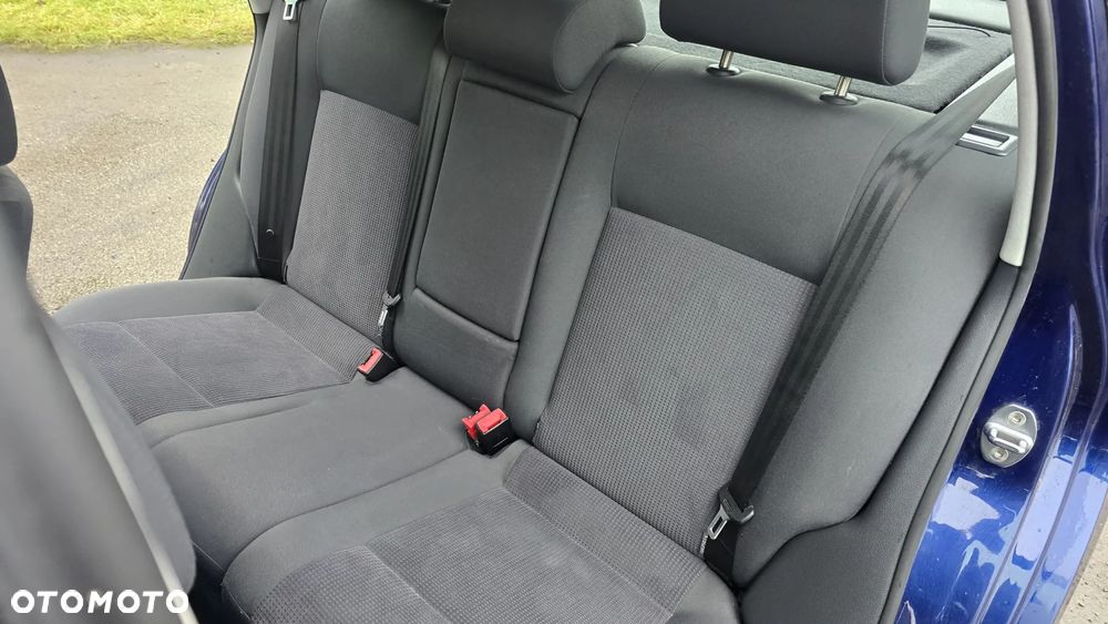 Volkswagen Polo 1.4 Goal - 22