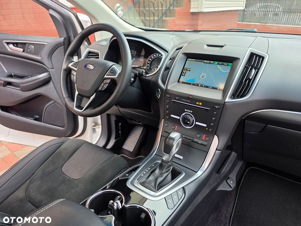 Ford Edge 2016