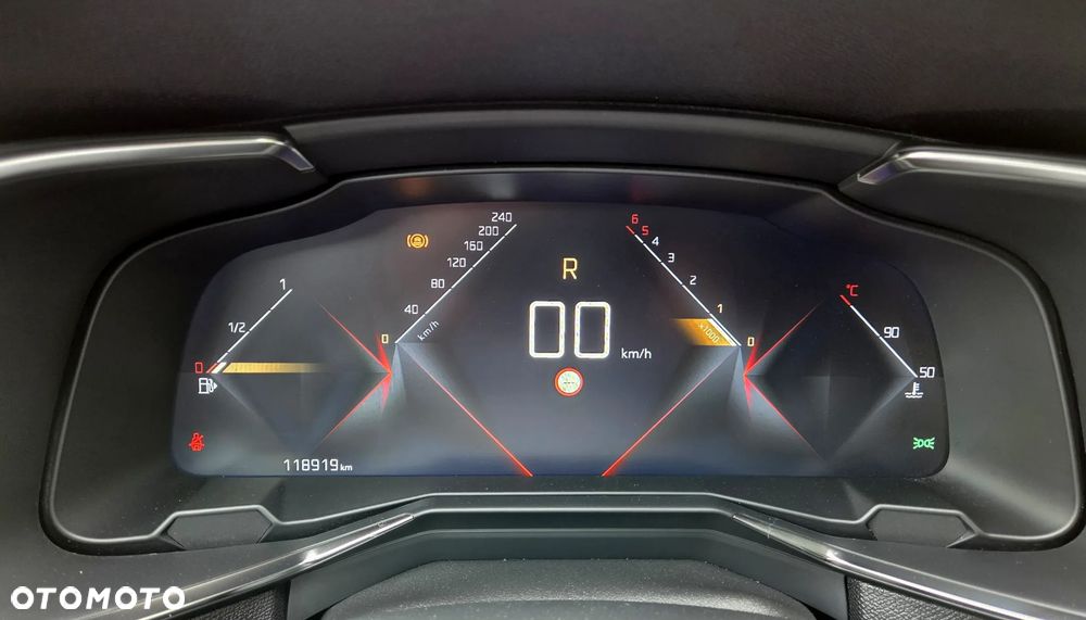 DS Automobiles DS 7 Crossback - 27