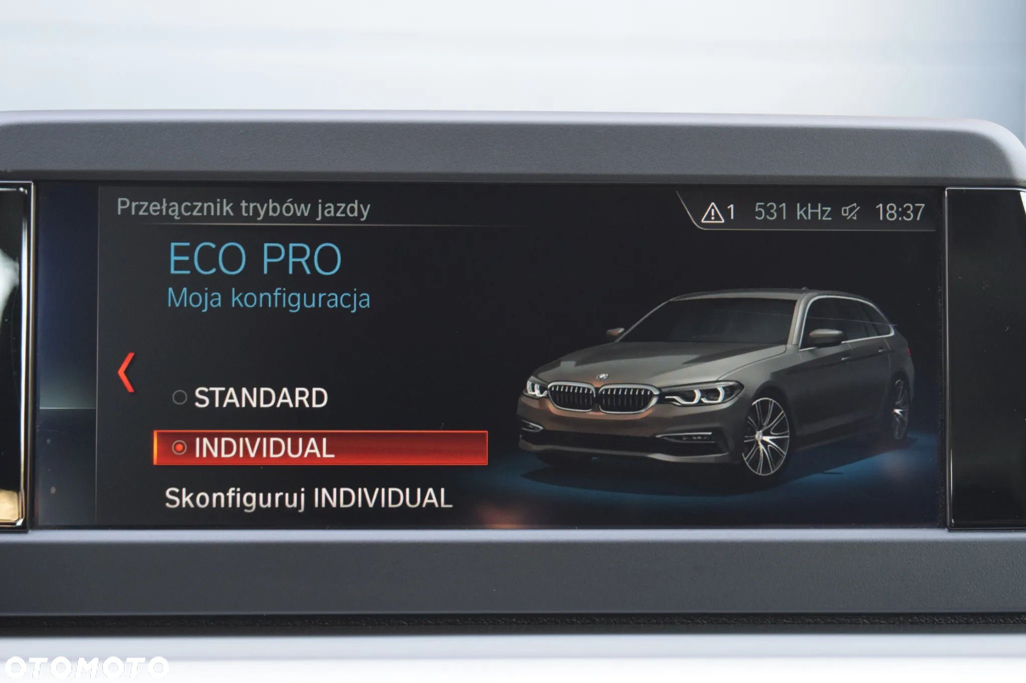 BMW Seria 5 530i GPF Sport - 26